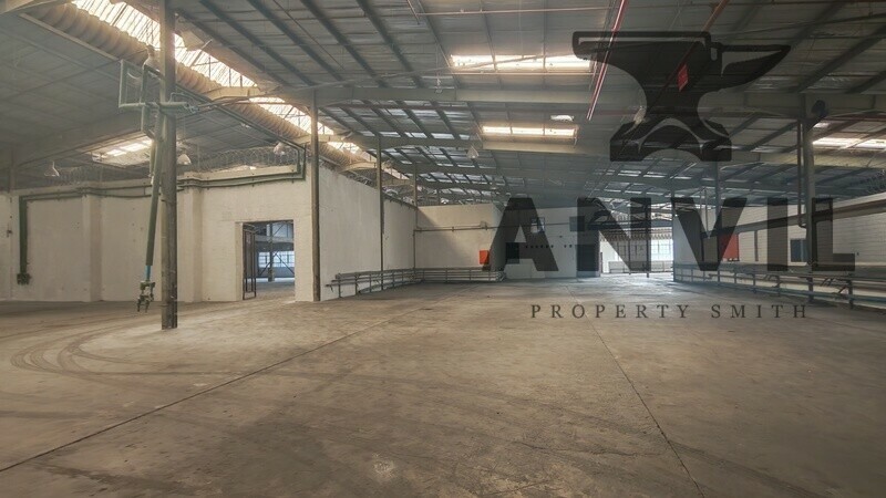 8 Edison Road - All 4 Sections and Yard For Sale property image 3