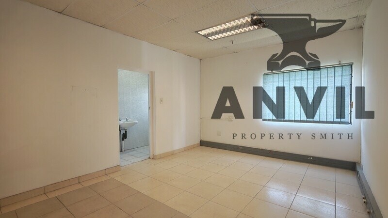 8 Edison Road - All 4 Sections and Yard For Sale property image 28