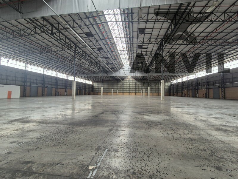  Gosforth Industrial Park - 13 926m² A Grade Warehouse to Let in Gosforth Park, Cross Dock Facility with Large Yard property image 15