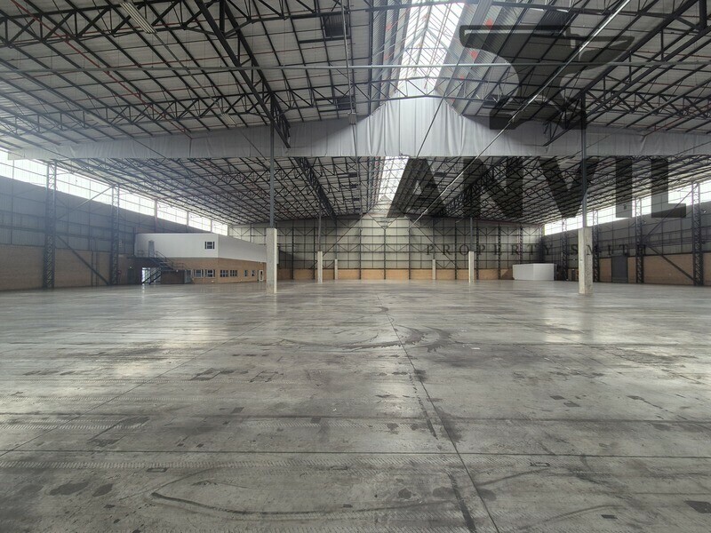  Gosforth Industrial Park - 13 926m² A Grade Warehouse to Let in Gosforth Park, Cross Dock Facility with Large Yard property image 33