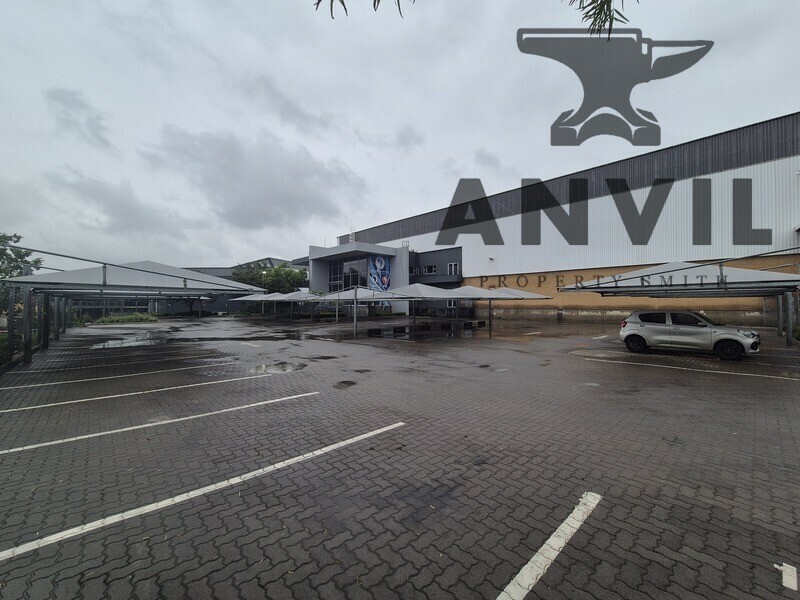 13 926m² A Grade Warehouse to Let in Gosforth Park, Cross Dock Facility with Large Yard