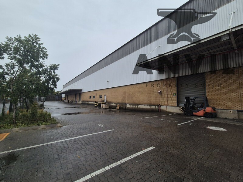  Gosforth Industrial Park - 13 926m² A Grade Warehouse to Let in Gosforth Park, Cross Dock Facility with Large Yard property image 38