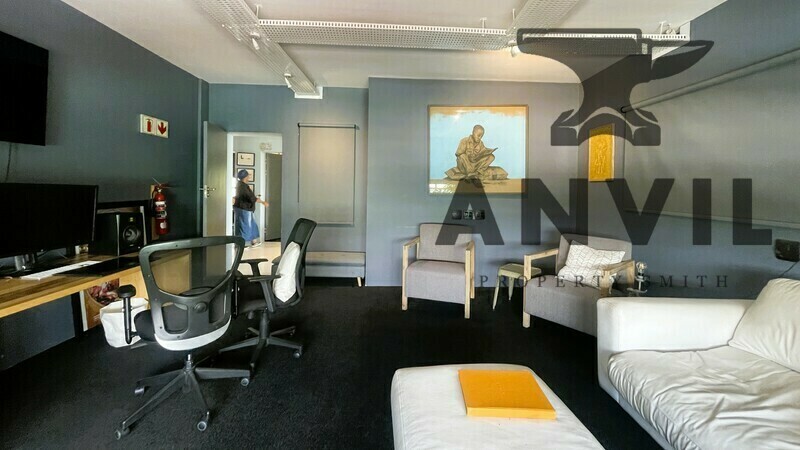 11 Mackay - 11 Mackkay Second Floor Unit 2A-4 property image 5