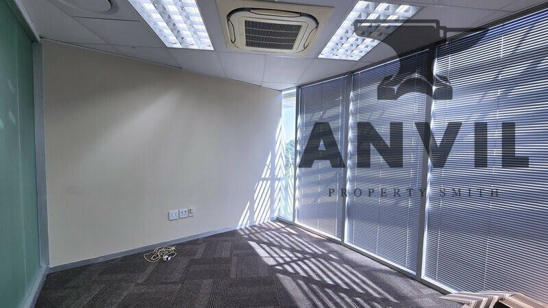 Gateway Autocity - Office 6 - First Floor property image 11