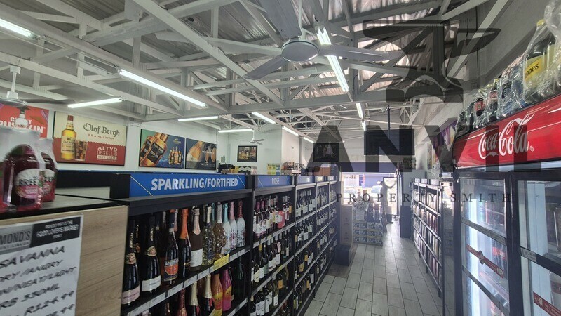 19 Montague drive - Unit 1 property image 7