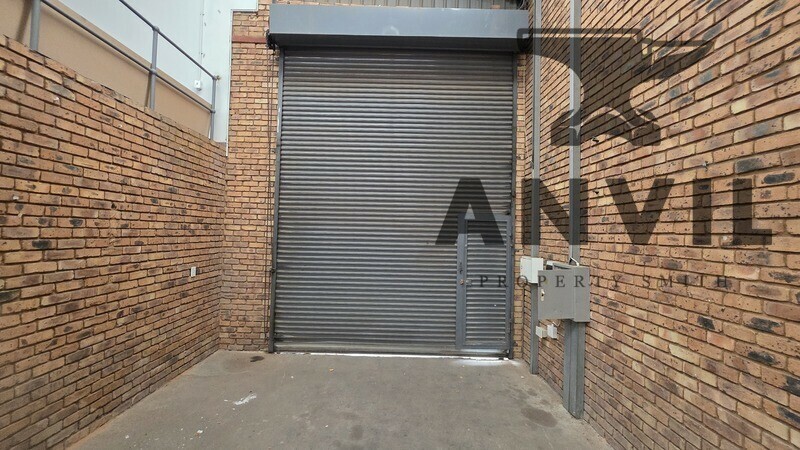 N12 Airport Industrial Park, Bartlett, Boksburg. - Unit 7 property image 10