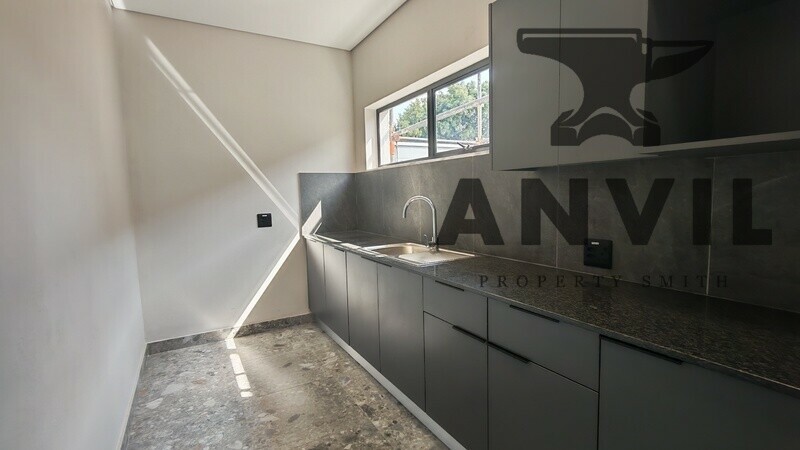 4 Susan Street, Strydompark - Unit 2 property image 13