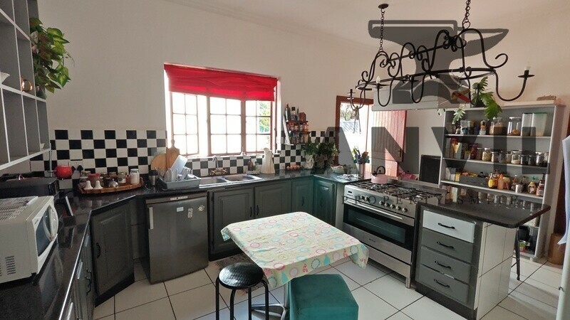 848 Lisbon Avenue - Building for Sale property image 10