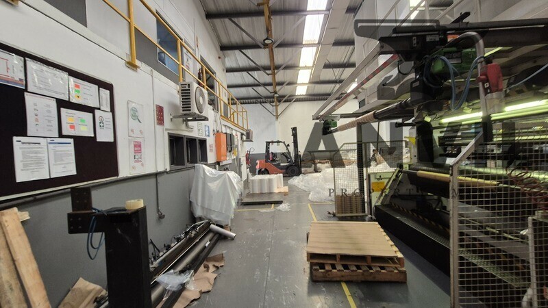 4 Maplefield Place - Entire Premises property image 4