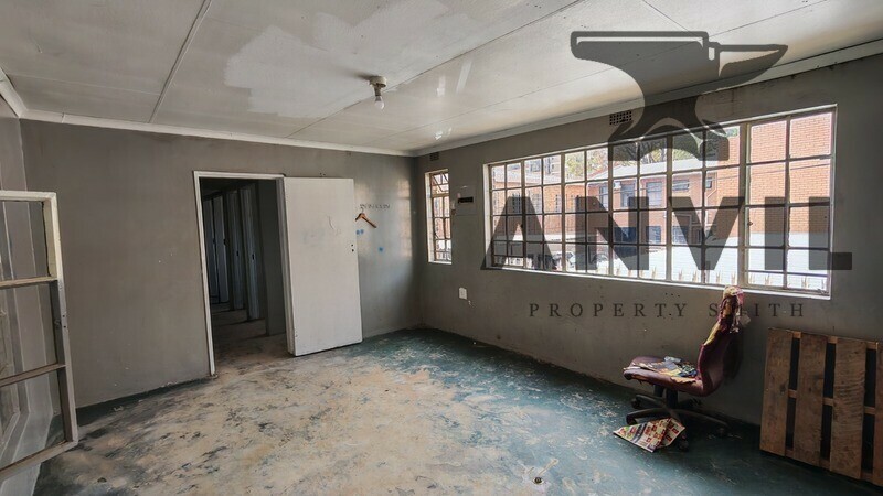 9 & 11 Bedford Ave, Benoni - 1200m² Industrial factory for Sale in Benoni property image 5