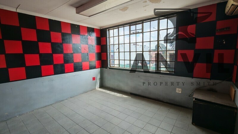 9 & 11 Bedford Ave, Benoni - 1200m² Industrial factory for Sale in Benoni property image 11