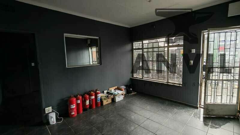 118 Paul Smit Road, Anderbolt - Unit 1  property image 6