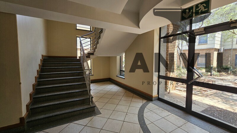 Brooklyn Office building - Office building property image 6