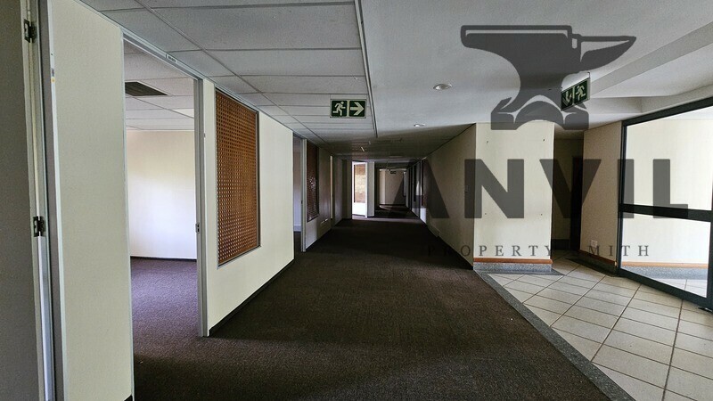 Brooklyn Office building - Office building property image 3