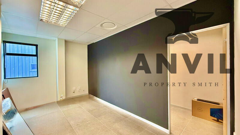 Irene Corporate Corner - Building 13 FF Left Suite property image 9