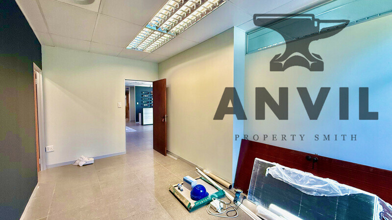 Irene Corporate Corner - Building 13 FF Left Suite property image 10