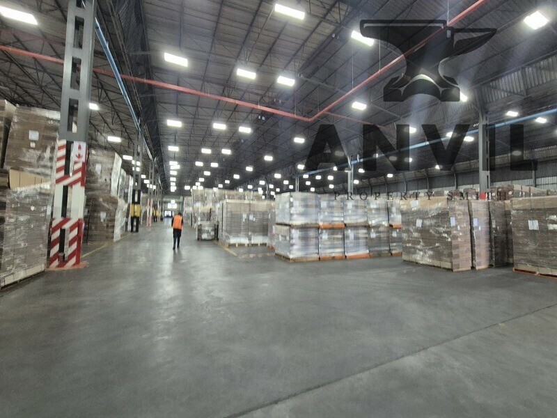 Crn Moore and Lantern st  - 24 910m² Industrial Building with 3 MVA Power and Large Yard for High-Volume Operations property image 12