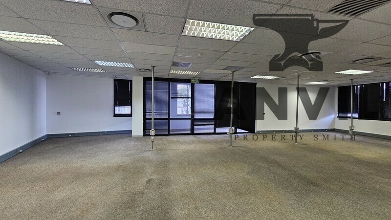 The Point, Brooklyn, Pretoria - first floor unit - 02 property image 6