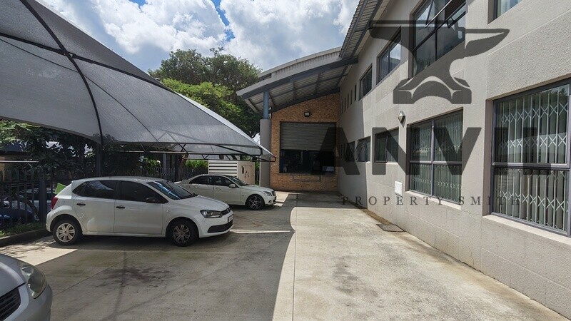 5 Guernsey Drive - Whole Property property image 3