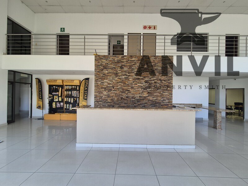 5 Indianapolis Boulevard - 3429m² Industrial Warehouse to Let in Gosforth Park, Secure Park with Dock Levelers property image 6