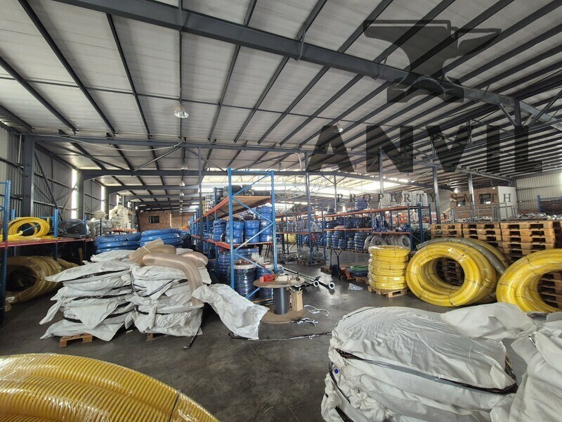 5 Indianapolis Boulevard - 3429m² Industrial Warehouse to Let in Gosforth Park, Secure Park with Dock Levelers property image 25