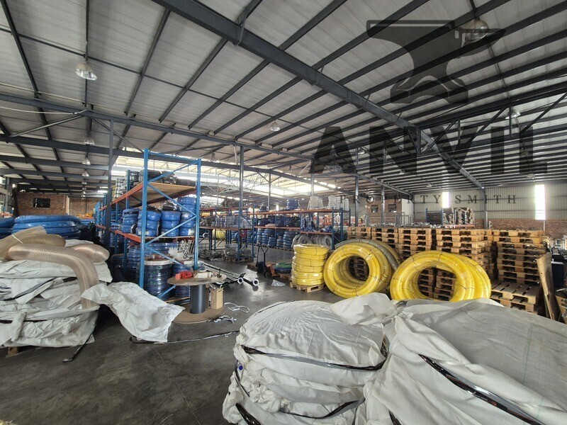 5 Indianapolis Boulevard - 3429m² Industrial Warehouse to Let in Gosforth Park, Secure Park with Dock Levelers property image 26