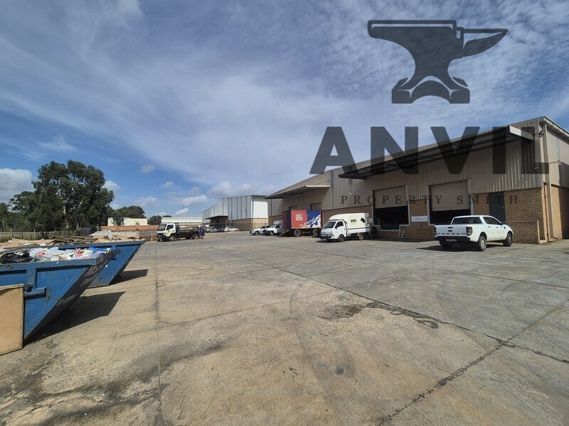 5 Indianapolis Boulevard - 3429m² Industrial Warehouse to Let in Gosforth Park, Secure Park with Dock Levelers property image 35