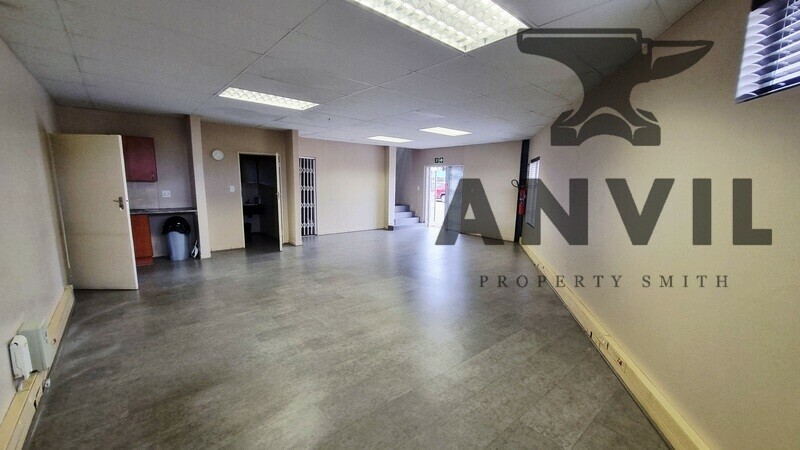 Display Gardens - Unit 9 - Sale property image 4