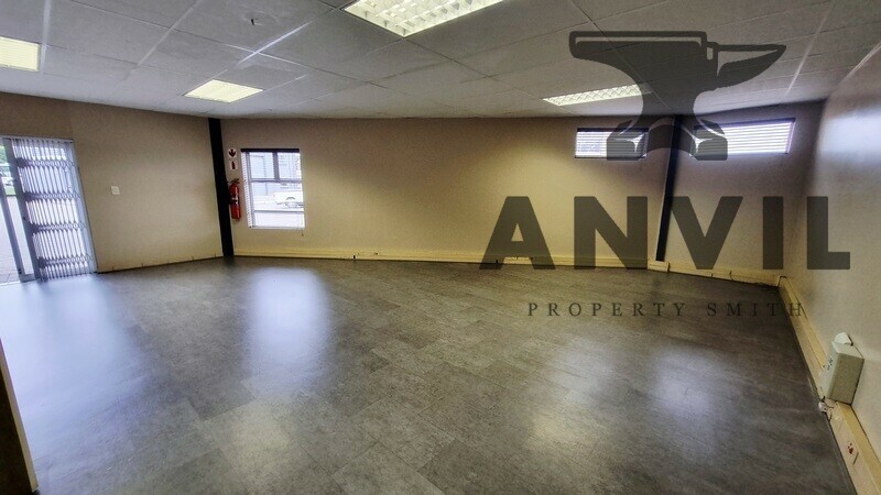 Display Gardens - Unit 9 - Sale property image 6