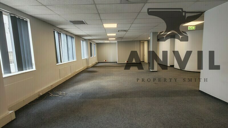 Holiday House, Ferndale, Randburg - First Floor Right Wing property image 12