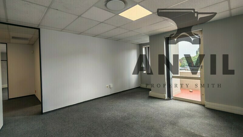 Holiday House, Ferndale, Randburg - First Floor Right Wing property image 20