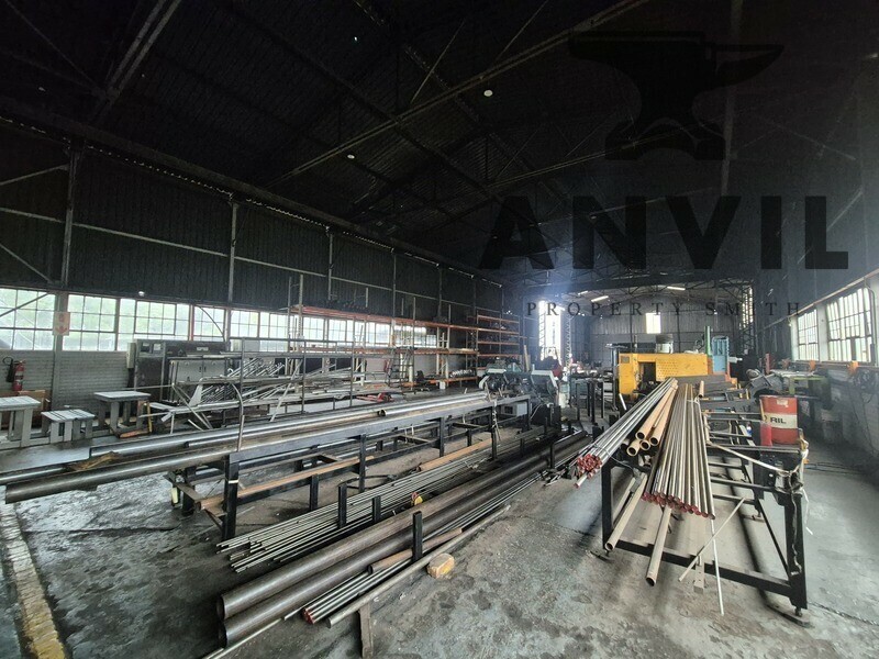 6 bosworth st, Alrode - 3223m² industrial property for sale in Alrode, Alberton with cranes and large yard property image 15