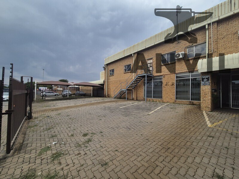 1 Borax St, Alrode, Alberton - 3300m² Factory to Let in Alrode, 2 Ton Crane and Private Yard property image 2