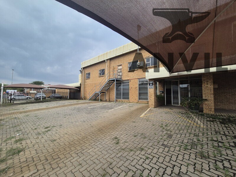 1 Borax St, Alrode, Alberton - 3300m² Factory to Let in Alrode, 2 Ton Crane and Private Yard property image 3