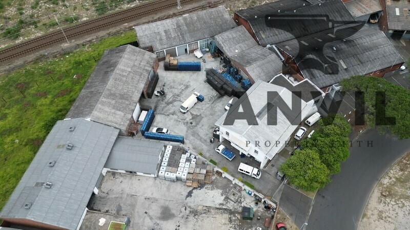 7 Moody Ave  - Entire Building  property image 26