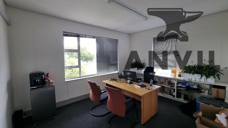 7 Moody Ave  - Entire Building  property image 18