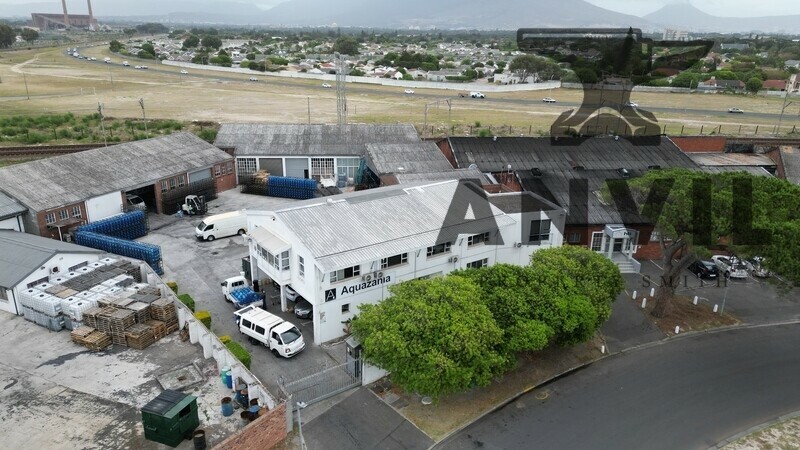 7 Moody Ave  - Entire Building  property image 21