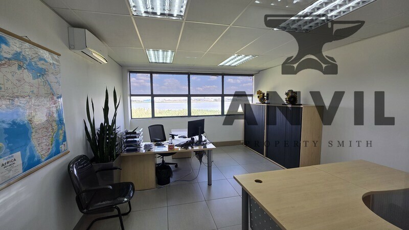 60 Malcolm Moodie Crescent Jet Park  - Whole facility property image 10