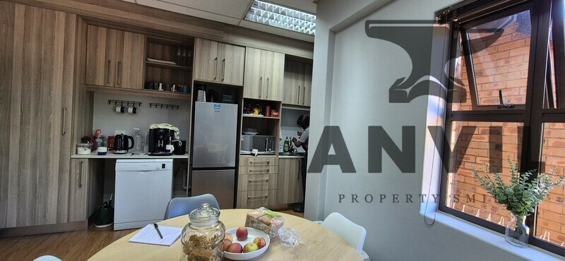 Lady Brooks - 1st floor RW property image 17