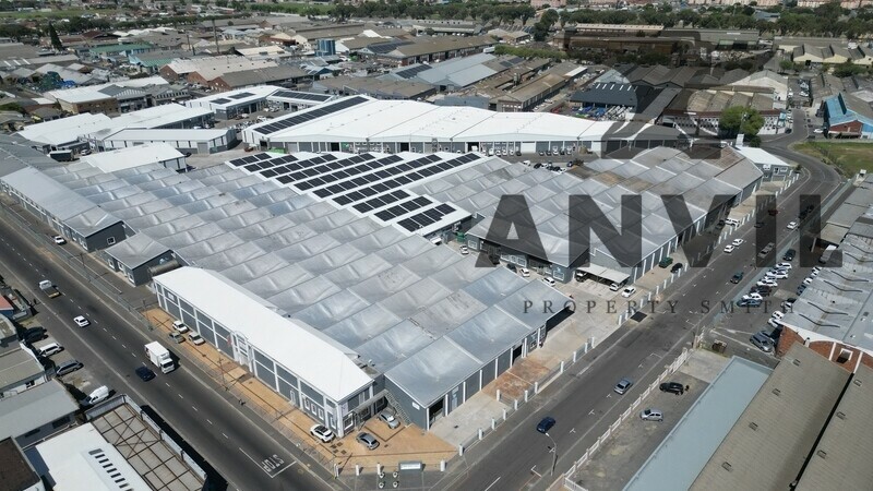 Explore industrial property to let in Beaconvale, a central Cape Town node offering warehouses, logistics space, and manufacturing facilities. DJI_0087__2_.JPG