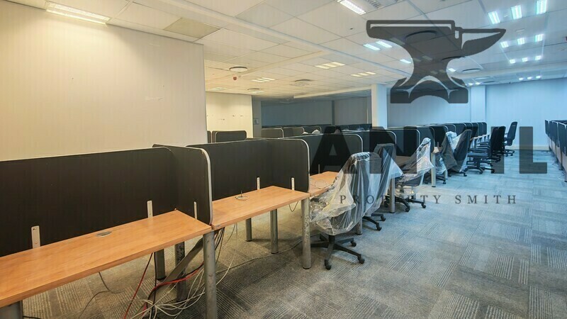 342 Jan Smuts - Whole Ground Floor  property image 6