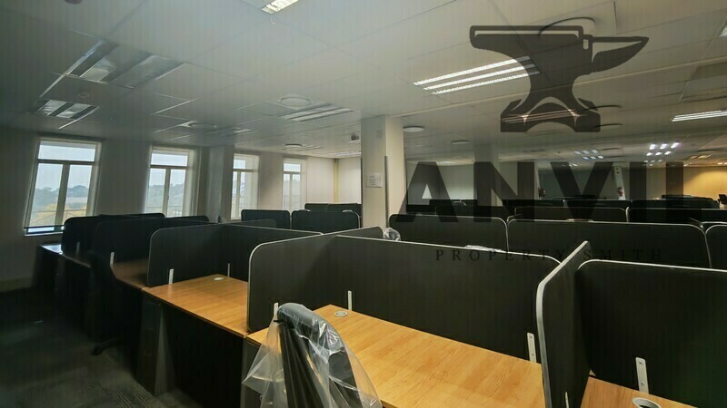 342 Jan Smuts - Whole Ground Floor  property image 10