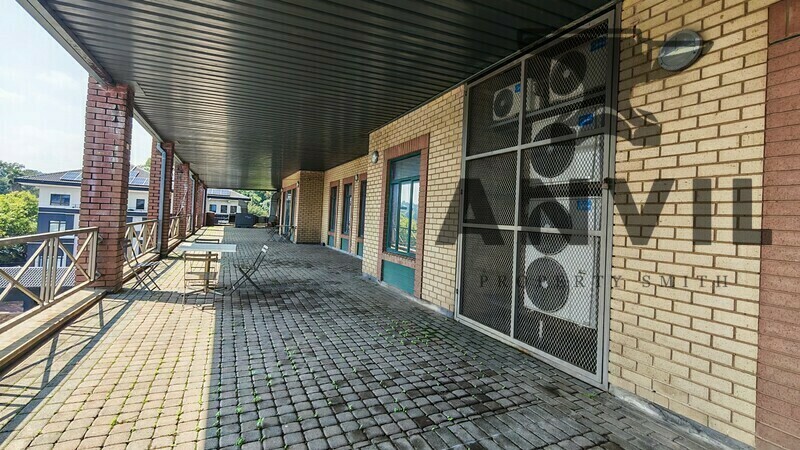 342 Jan Smuts - Whole Ground Floor  property image 21