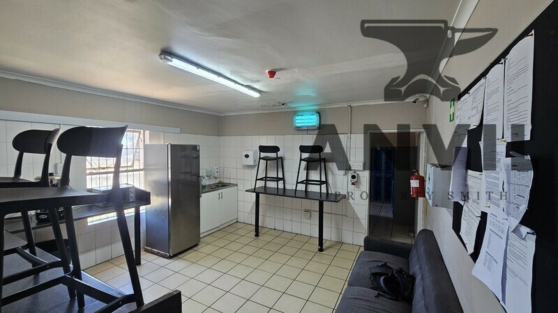 1 Killarney Ave, Killarney Gardens - Wharehouse property image 22