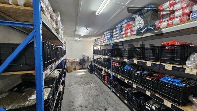 1 Killarney Ave, Killarney Gardens - Wharehouse property image 17