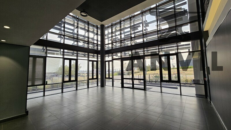 Waterfall Distribution Campus - Unit C - Unit C property image 3