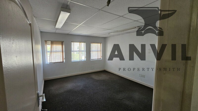 4 Platinum Close  - Unit 2 property image 2