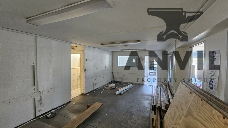 4 Platinum Close  - Unit 2 property image 8