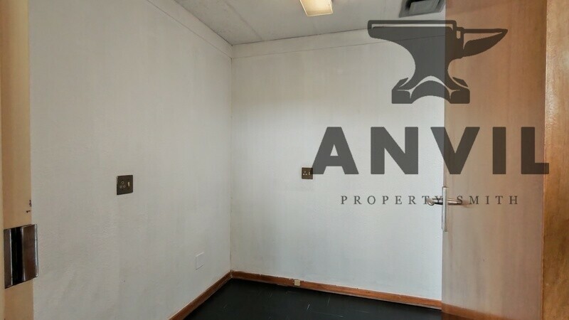 Absa Silverton, Silverton, Pretoria - Office Unit 208 87m2  property image 8