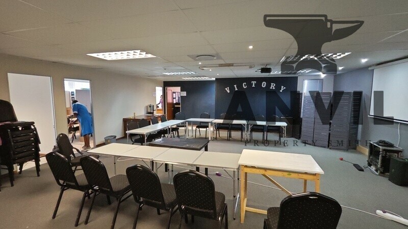 Willowbrook Office Park - Unit 19 property image 5